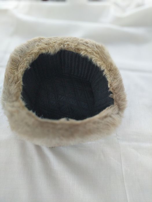 Хутряні вживані шапки