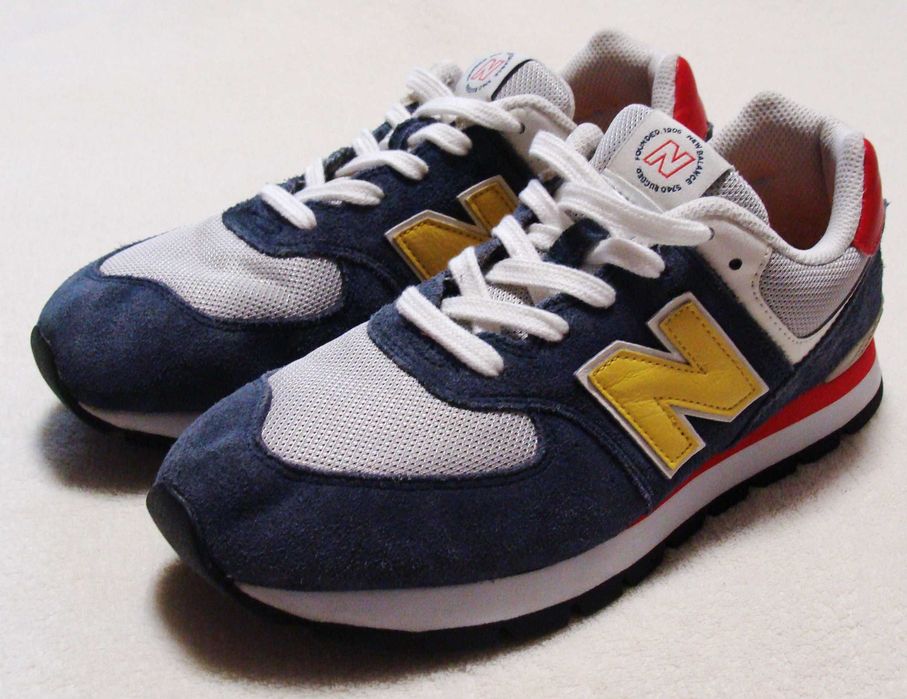 Кросівки підліткові New Balance Розмір 39