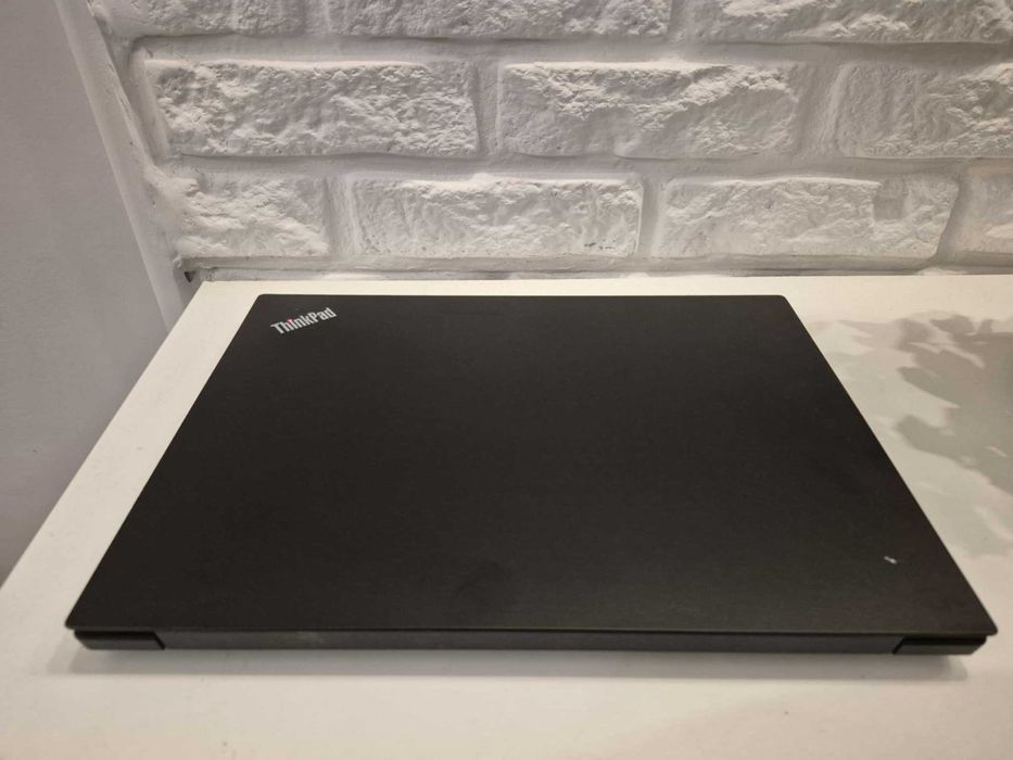 MOCNY Lenovo ThinkPad Ryzen7/16gbDDR4/256SSD/Vega10/BateriaOK