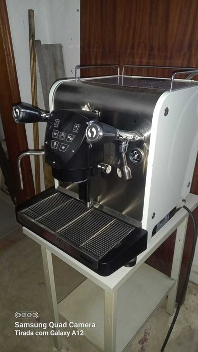 Maquina café Fiamma Vela 9