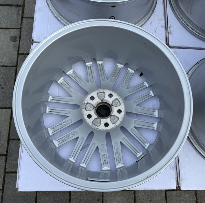 Felgi Volkswagen 18" 5x112 Golf 7 8 Arteon T-roc Touran Tiguan Passat