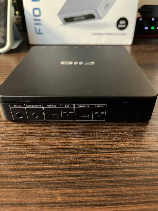 Портативний CD-плеєр Fiio DM13 Black