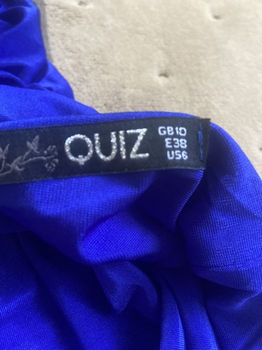 Продаю сукню нова не носили красива для дівчинки