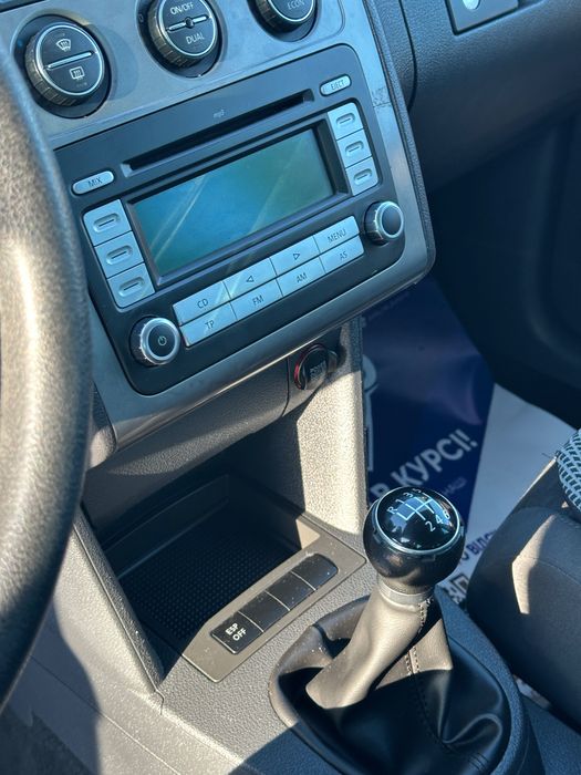 Продам Volkswagen Touran 2006 рік можлива розстрочка, кредит, обмін!