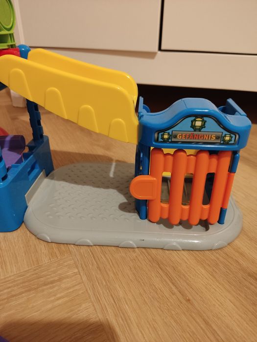 Stacja policyjna Tut Tut Vtech