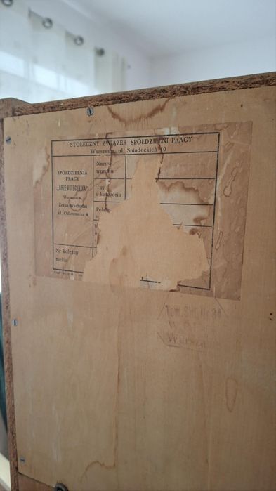 Witrynka z biureczkiem PRL