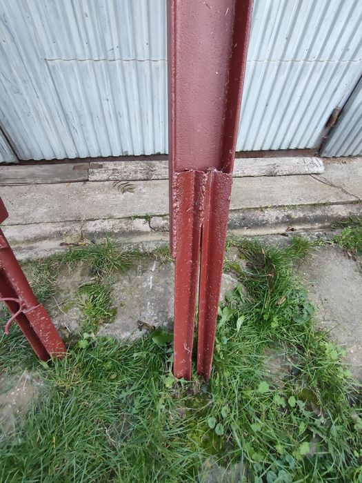 Słupki do bramy - ceownik