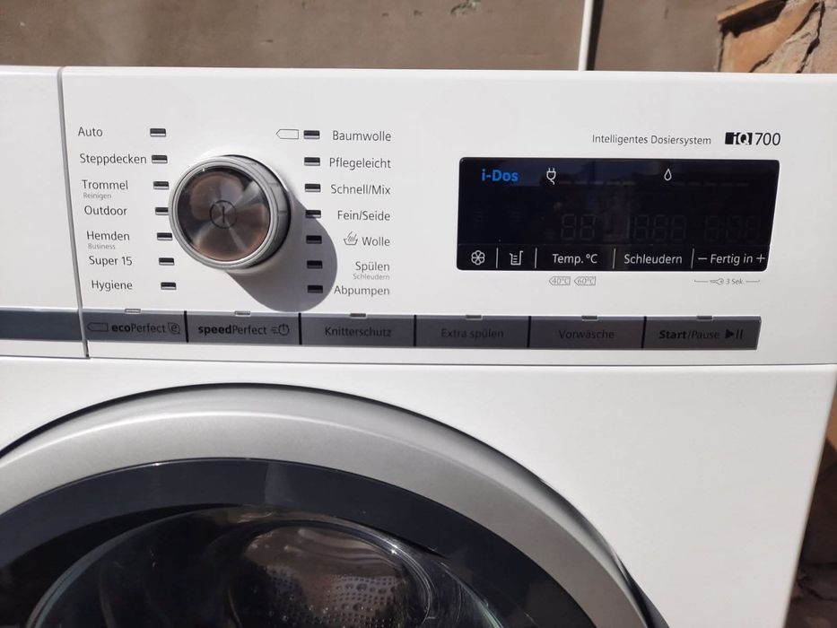 Пральна машинка Siemens iQ700 Dosiersystem І DOS на 8кг