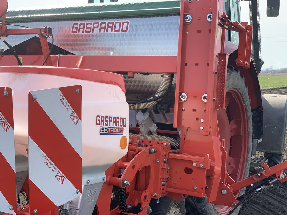 Siewnik Gaspardo elektryczny Maga 6 kukurydza burak rzepak