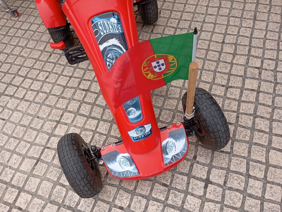 Carting  pedais para crianças