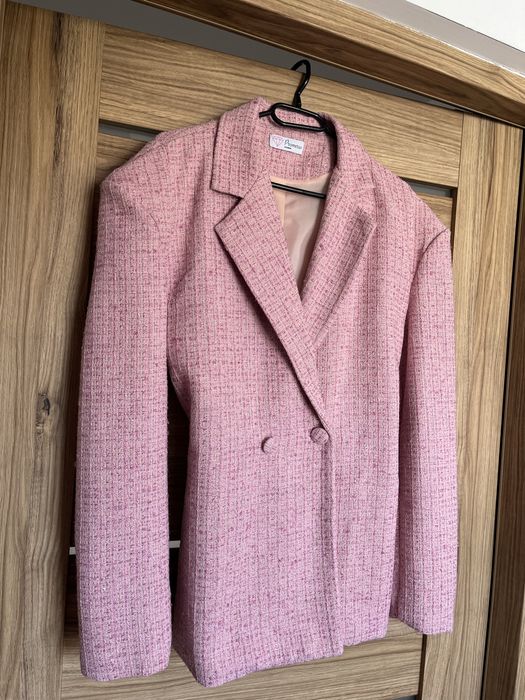 Marynarka oversize chanelka rozowa wiazana z tylu