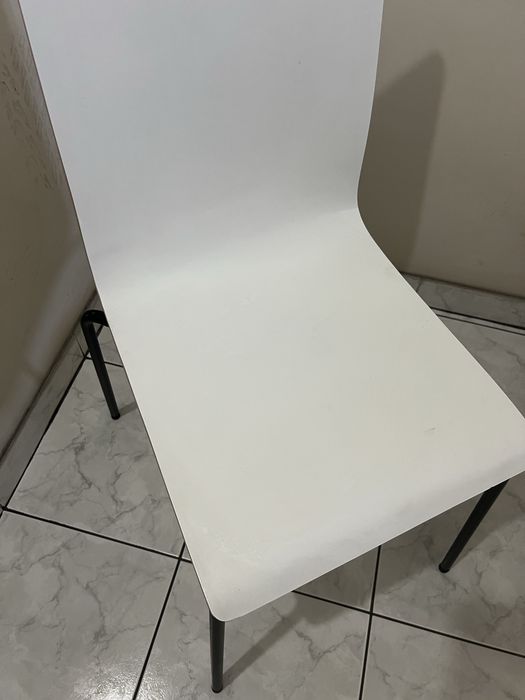 Conjunto de 4 cadeiras IKEA – modelo descontinuado – bom estado
