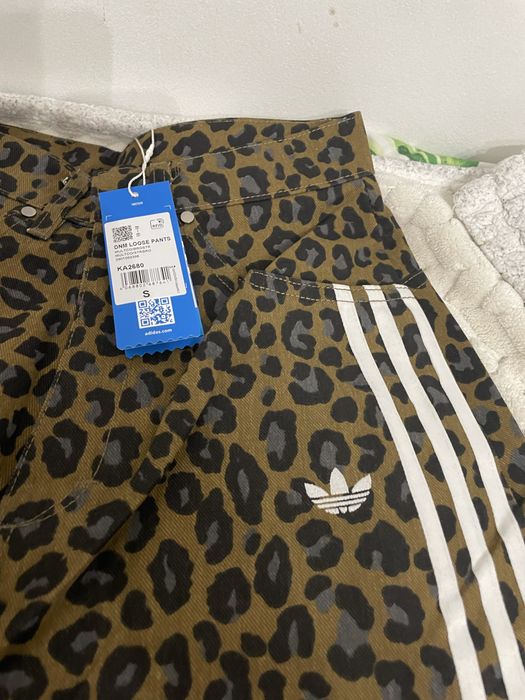 Spodnie adidas nowe