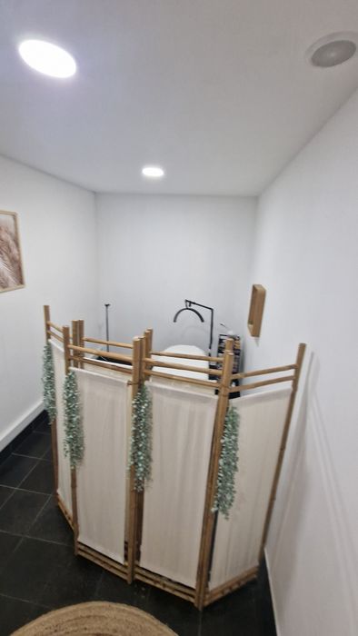 Sala 14 m2  para arrendar
