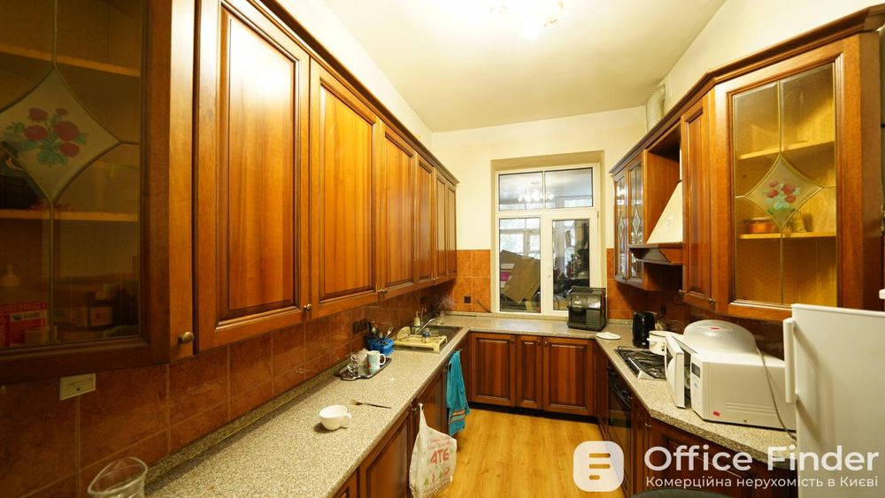 Оренда офісу 150 м² у центрі Києва — вул. Саксаганського, 24