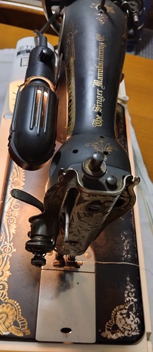 Máquina de costura portátil