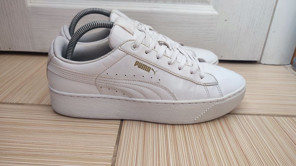 Кросівки Puma Vikky Platform Patent, 40,5 р., 26 см