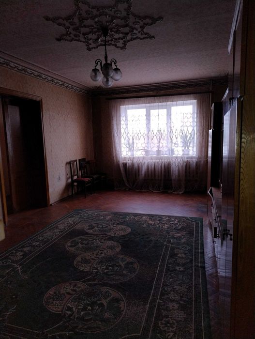 продам дом(пол дома)