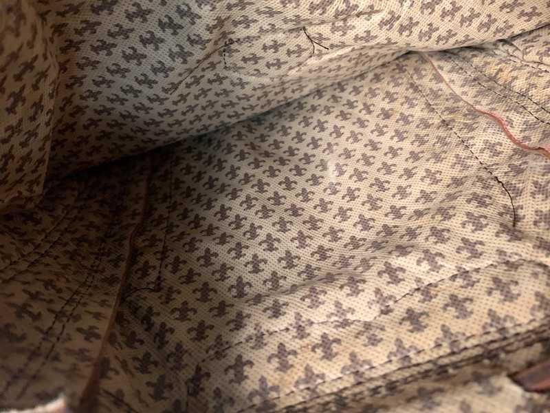 Mala     Mochila64409485541762122