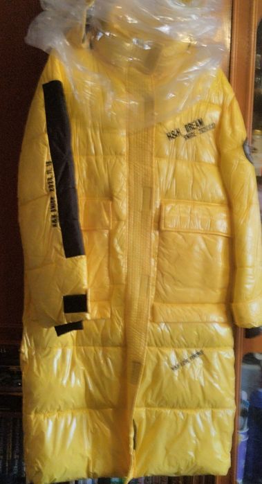 Продам зимние пальто.