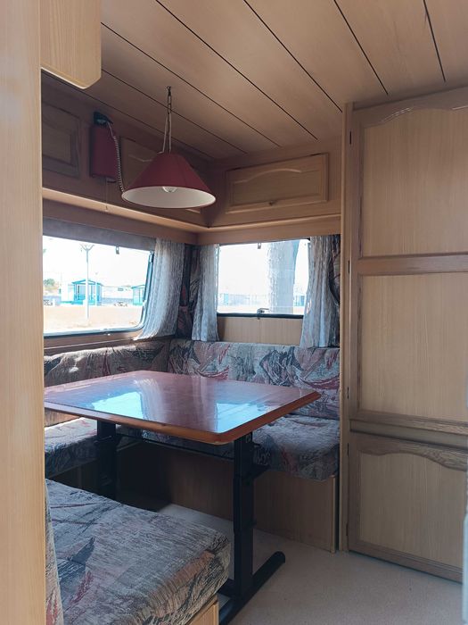 Caravana Sun Roller Sevilha 470 F – Excelente Estado