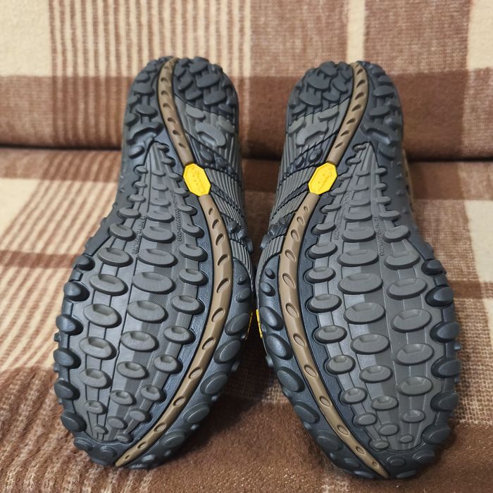 Чоловічі трекінгові кросівки Merrell Intercept