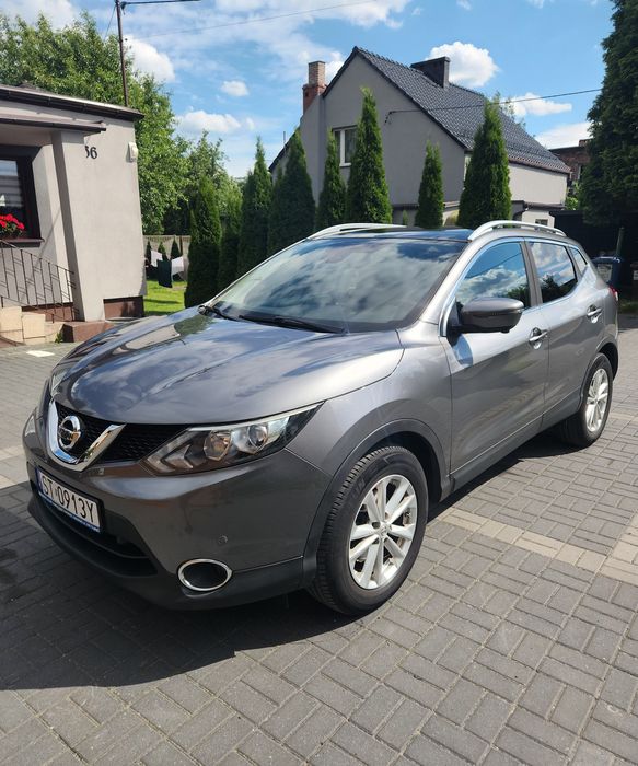 Nissan Qashqai 1.2 benzyna 115 km Panorama car play duża nawi stan idealny