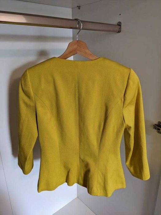 Жовтий піджак жакет з рукавом 3/4, розмір XS