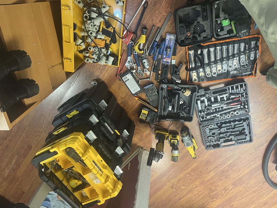 Zestaw DeWalt +dodatki hydrauliczne