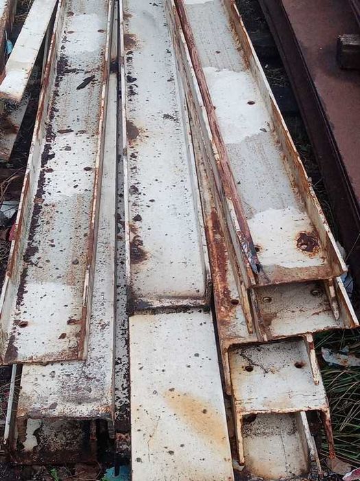 Швеллер демонтированный