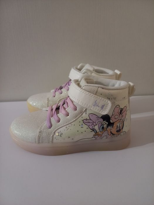 Высокие кроссовки Disney 27 р