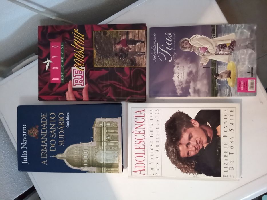 Livros diversos .