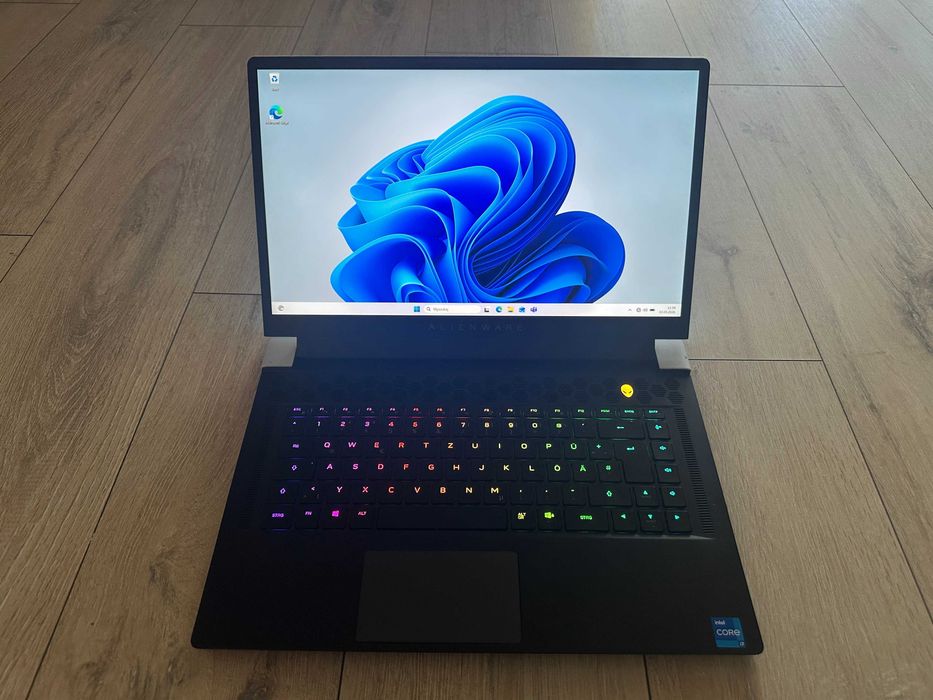 Alienware X15 R1 | i7 | RTX 3060 | 16 GB | gamingowy