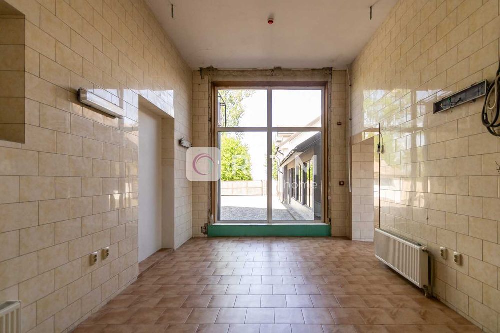 Оренда просторого будинку 388 м² для бізнесу або великої родини