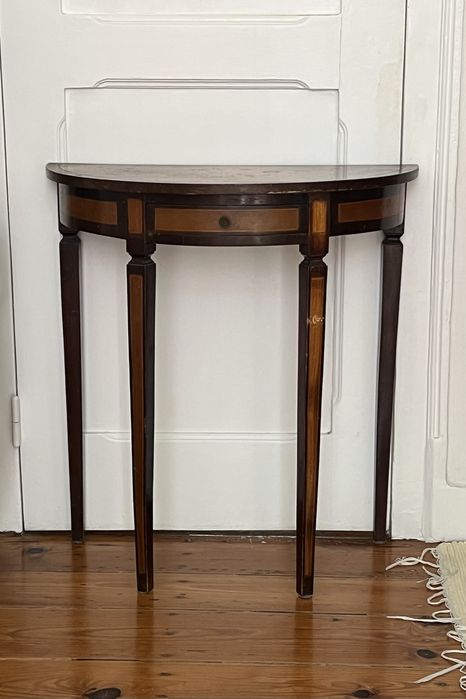 mesa de apoio vintage