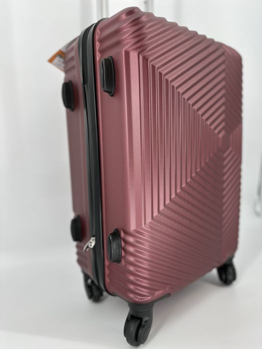 Nowa walizka kabinowa M - Galanteria Matejko