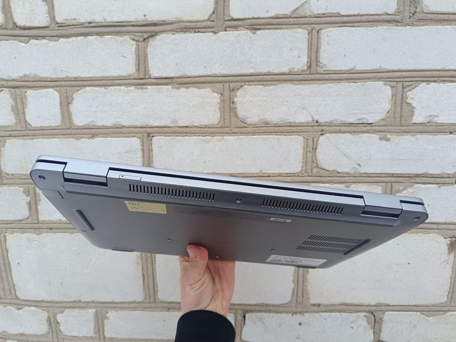 2022 року, ноутбук DELL (i7-1185G7/16/512)