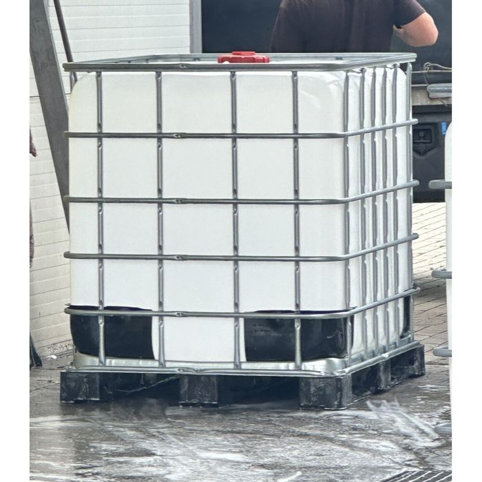 Mauzer 1000l czysty albo do wyczyszczenia