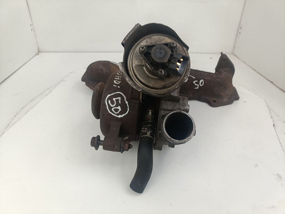 Turbo / compressor VOLVO V50 (MW)