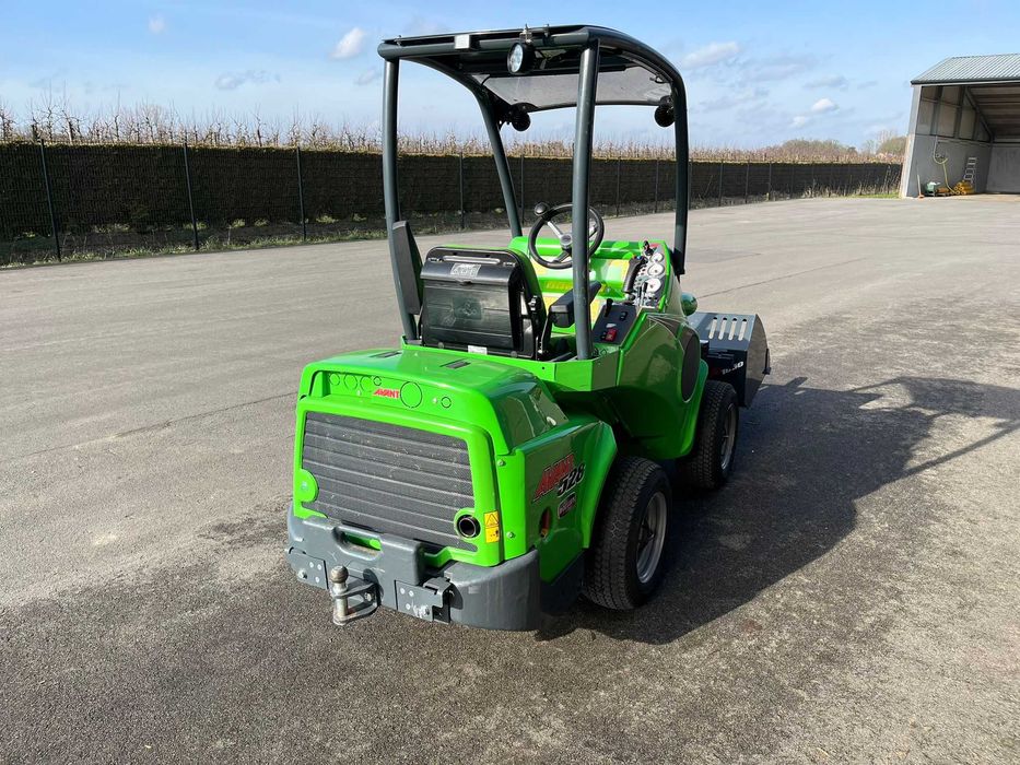 Avant 528 z 2023 roku 252 mtg. Bardzo zadbana ! Pełna dokumentacja.