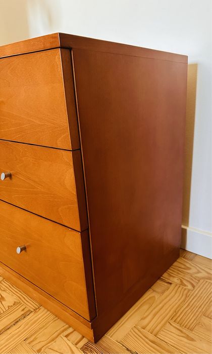 Móvel 3 gavetas + estante em cerejeira lindíssimos e em óptimo estado!