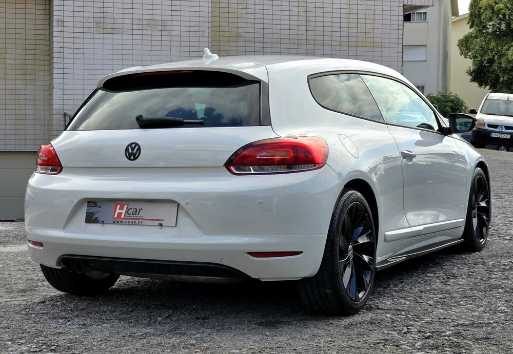 VOLKSWAGEN SCIROCCO 2.0TDI 140cv
