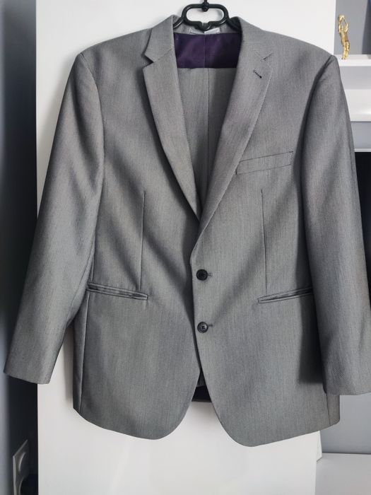 Костюм чоловічий класичний