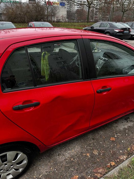 Toyota Yaris 1.3 64 KW ( 2008 )