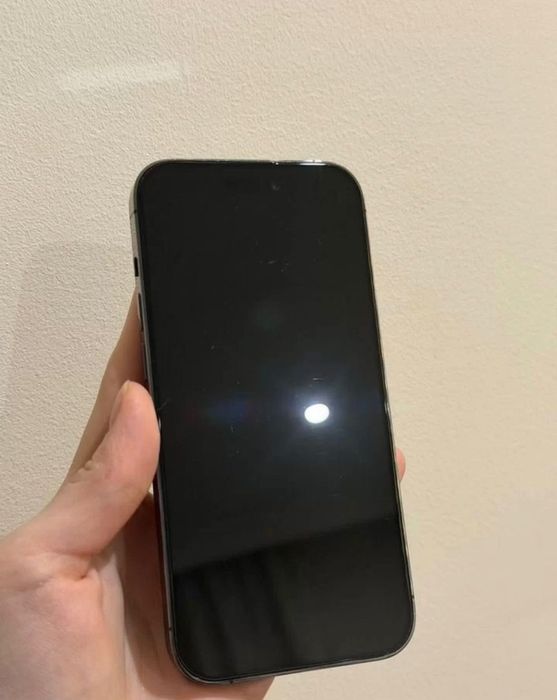 Продам iPhone 14  pro 128