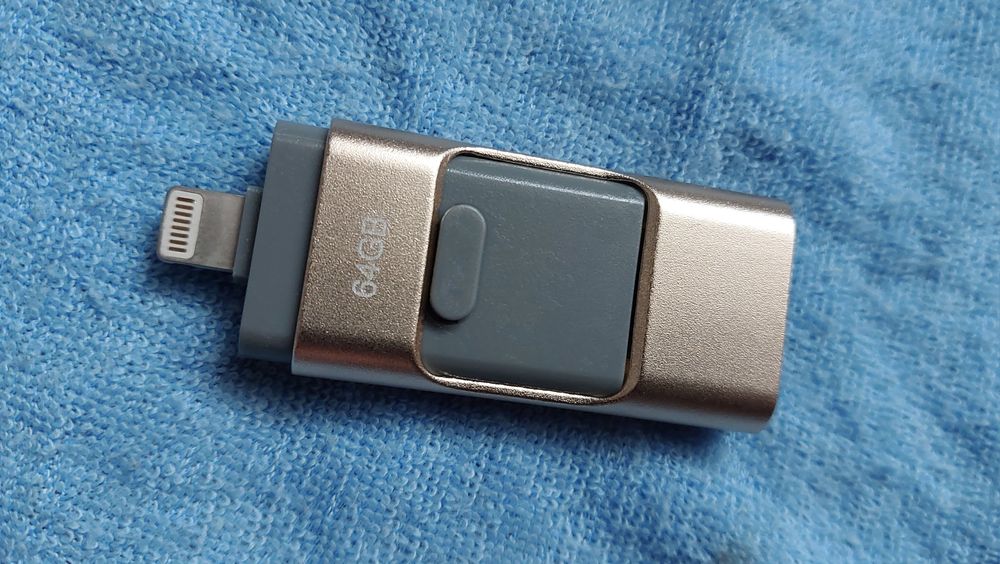 Флешка для iPhone 3 в 1 Lightning Flash Drive USB-3.0 64 GB