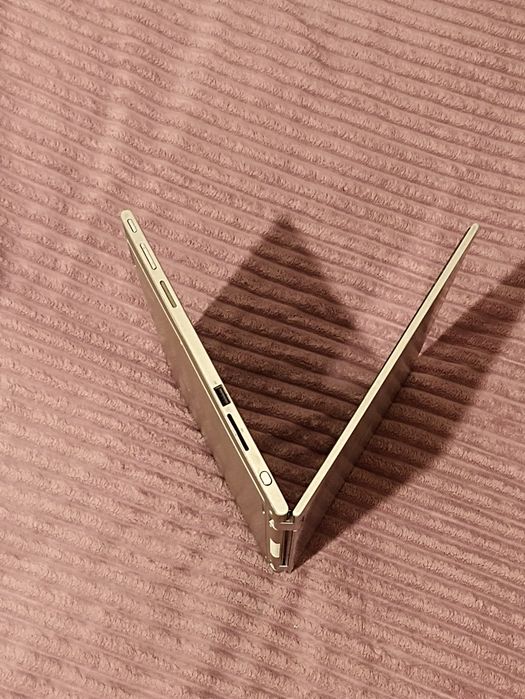 Продам сенсорний ноутбук dell inspiron 7348