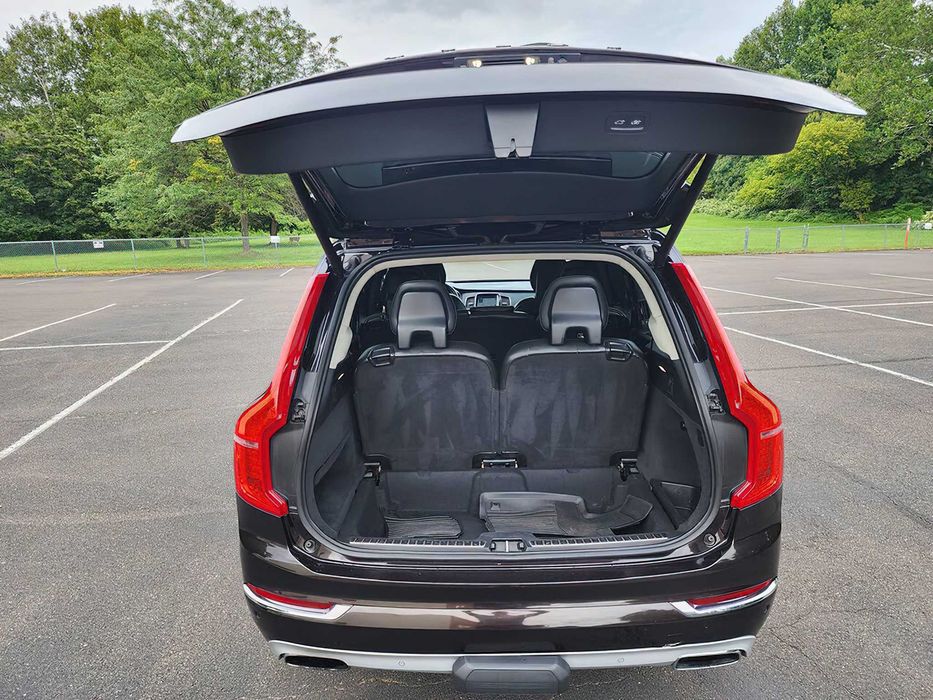 Volvo XC90      2015