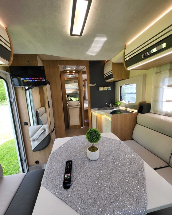 Kamper Wynajem VIP 4 Zimowy Bogate Wyposażenie Wypożyczalnia Camper