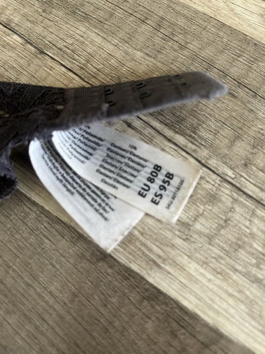 Biustonosz rozmiar 80b